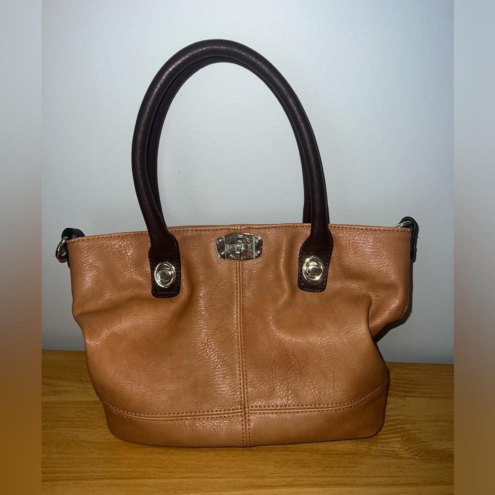 Classic Tan Leather Tote with Dark Brown Handles